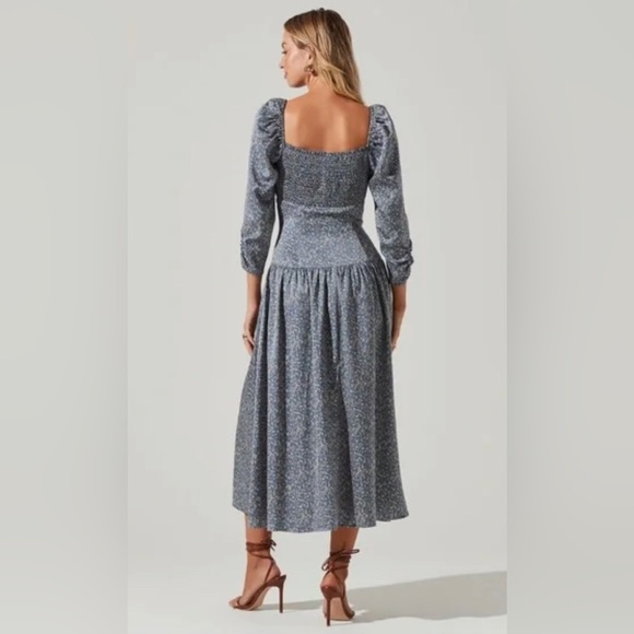 NEW Astr The Label Women’s Maxi Floral Silky Puff Sleeve Dress Size Large - Picture 2 of 16